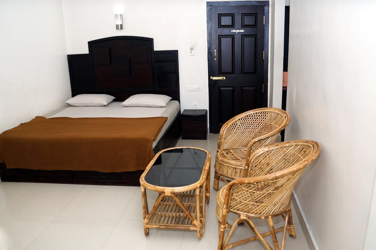 Vandiperiyār Hotel Royal Nest מראה חיצוני תמונה
