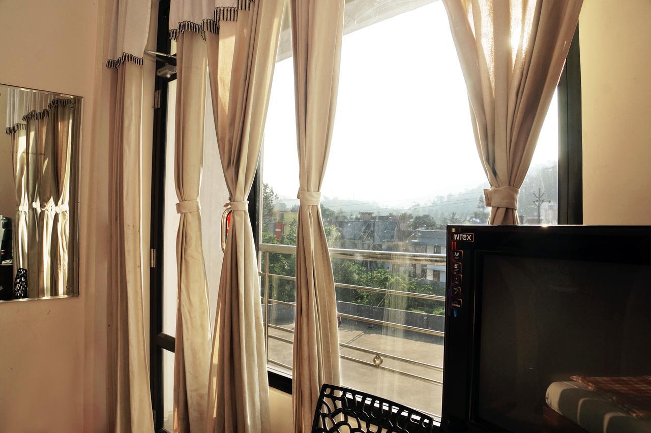 Vandiperiyār Hotel Royal Nest מראה חיצוני תמונה