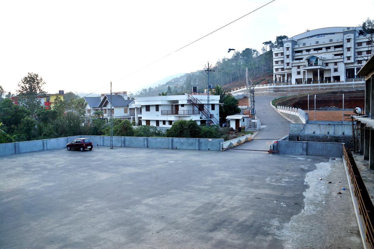 Vandiperiyār Hotel Royal Nest מראה חיצוני תמונה